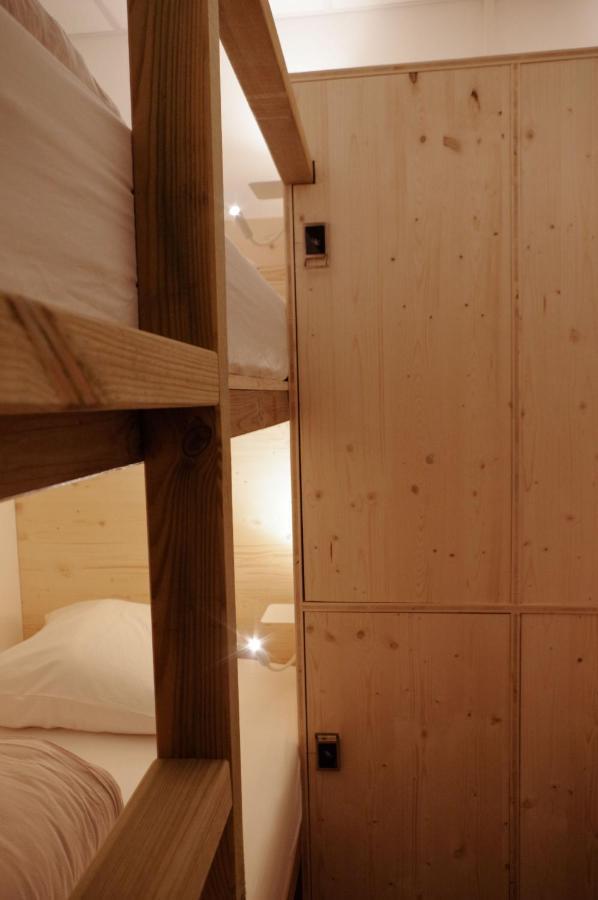 Bodygo Hostel Вальфрежюс Экстерьер фото
