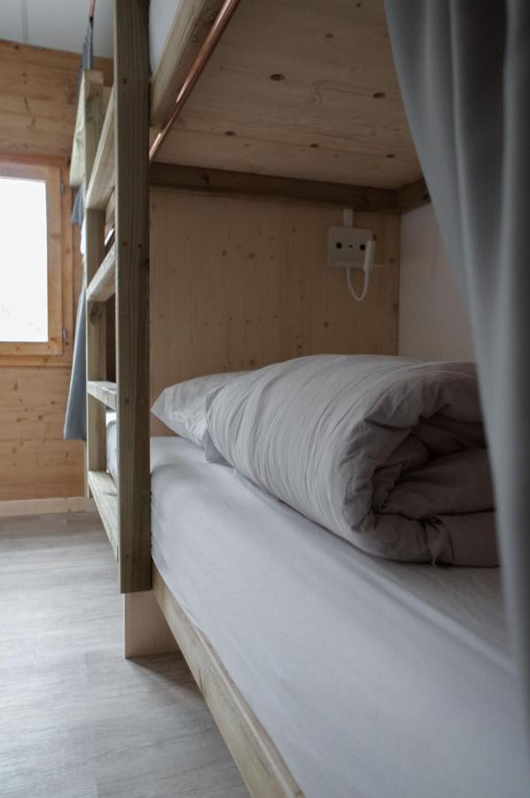 Bodygo Hostel Вальфрежюс Экстерьер фото
