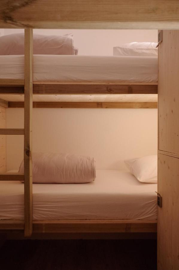 Bodygo Hostel Вальфрежюс Экстерьер фото