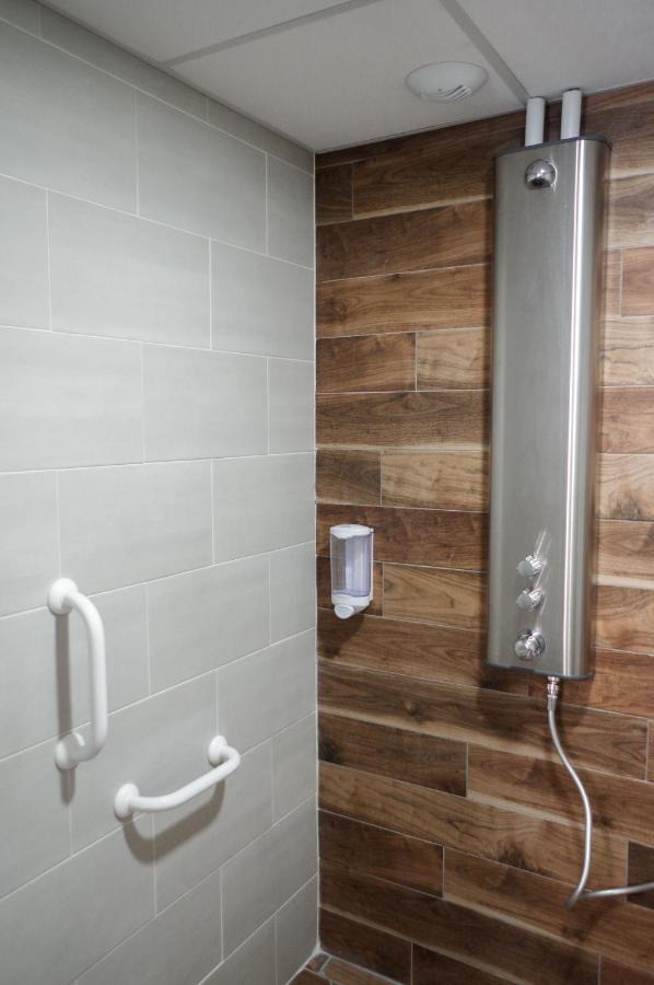 Bodygo Hostel Вальфрежюс Экстерьер фото